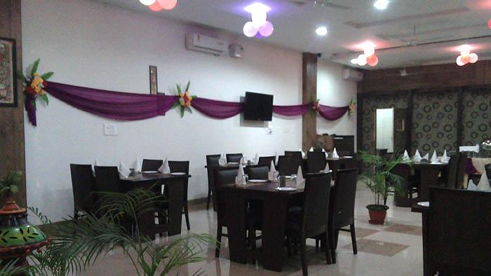 Hotel Flora